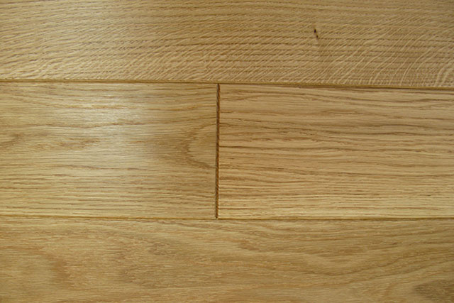 деревянные полы паркеты напольные покрытия самонесущие лестницы производитель в Польше